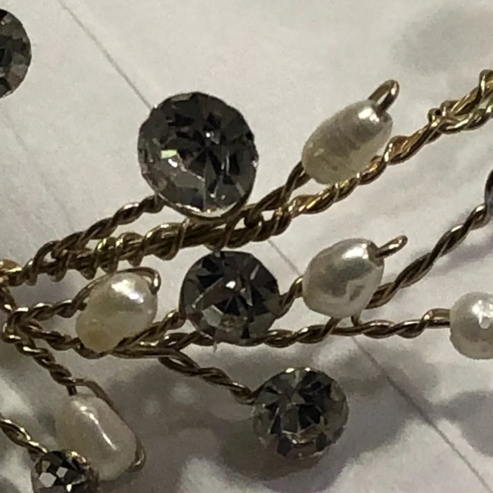 Brides  & Hairpins Atiena Halo NWT